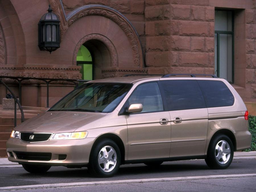  Honda Odyssey 1999 года  (US) (фото 8 из 17)